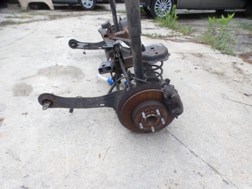 Achsträger Achsträger heck FORD FOCUS MK3 HB