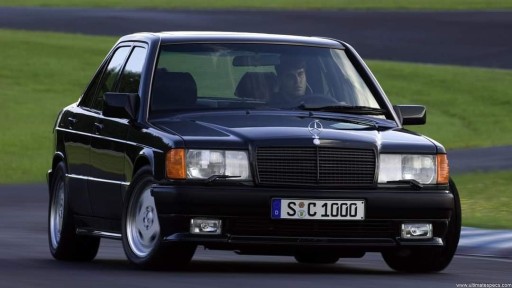 ПЕРЕДНИЙ БАМПЕР AMG MERCEDES W201 190e AMG ПЕРЕДНИЙ БАМПЕР НОВАЯ ГРУНТОВКА