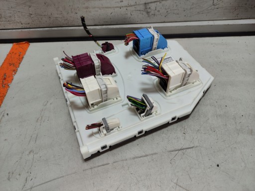 Модуль драйвера mercedes w177 sam a2479008109