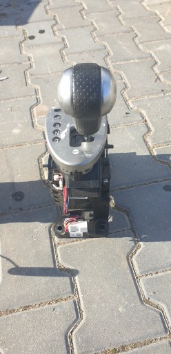 JD900 - Домкрат селектор переключения передач Автомат QASHQAI J10 06-09 EU