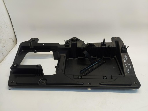 BMW U06 200i holder baterii 9855632