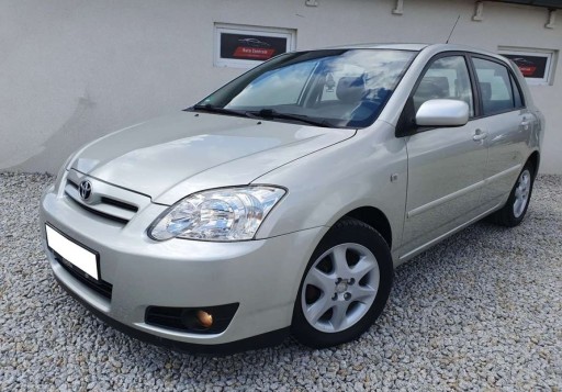 Toyota Corolla IX (E12) Sedan 1.6 i 16V 110KM 2006