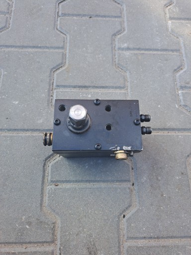 Насос підйому кабіни renault premium dxi volvo fe