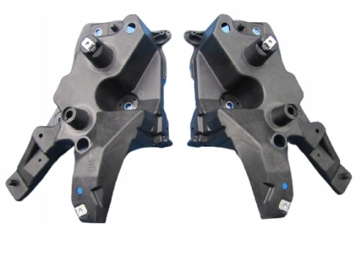 31424579 - КРЕПЛЕНИЕ БРЫЗГОВИКА ПРАВОЕ VOLVO XC60 2017-