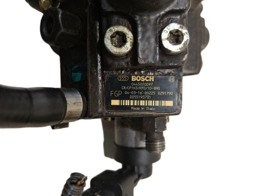 injection pump OPEL ZAFIRA B 1.9 CDTI 0445010097 0055193731
