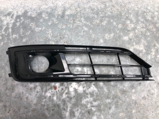 grid fog lights right front AUDI A8 D4 LIFT 4H0807680P