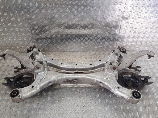 Балка задньої підвіски nissan altima 2.5