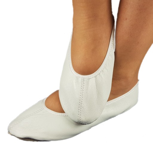 Cosmo24.eu Балетки р. 39 білі