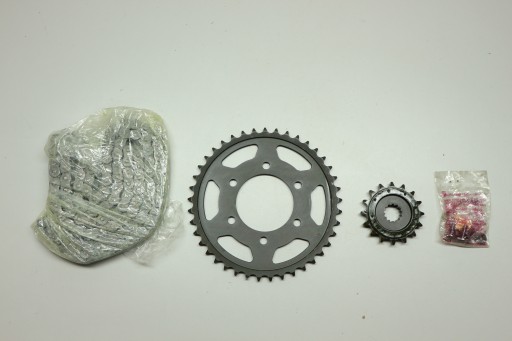 92057-1455 - KAWASAKI ZX9R NINJA 98-01 ЦЕПНАЯ ЗВЕЗДОЧКА