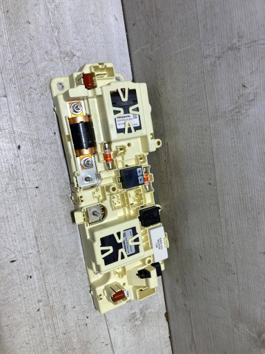 L1M810C666GD - Ford kuga mk3 iii 2023 аккумуляторный модуль