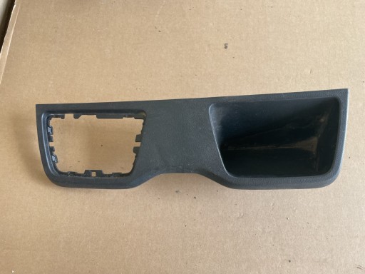 Держатель для хранения полка SPRINTER 910 907 A9106833100