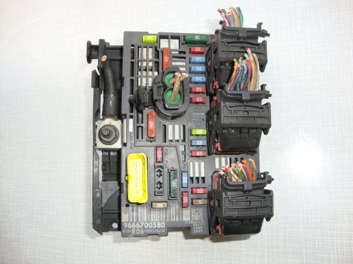R06 - МОДУЛЬ BSM PEUGEOT CITROEN 9666700580