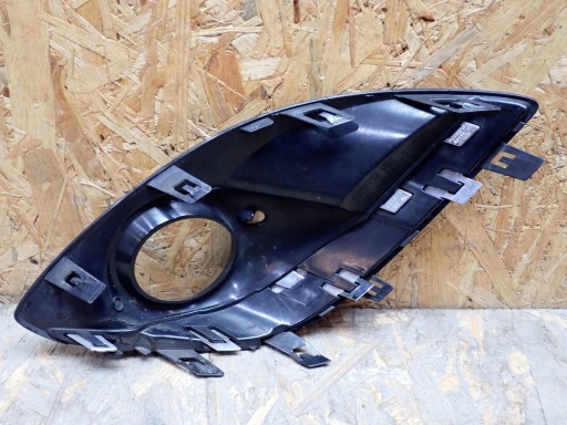 right grid of a bumper of the front OPEL CORSA D S07 LIFT 2011-2014R 13286026
