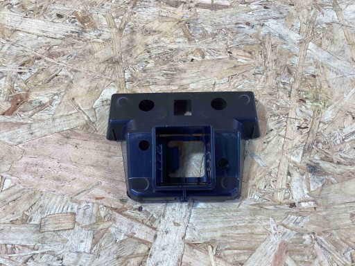 Кронштейн камеры переднего бампера 9y0807997a cayenne 9y