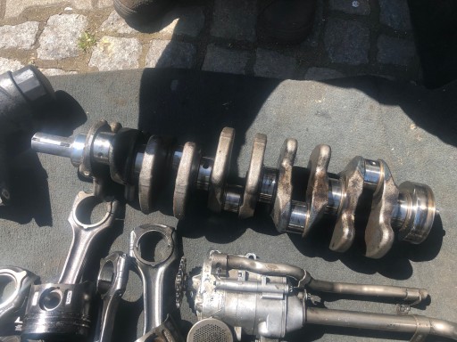 Jeep grand cherokee 2.7 crd - коленвал