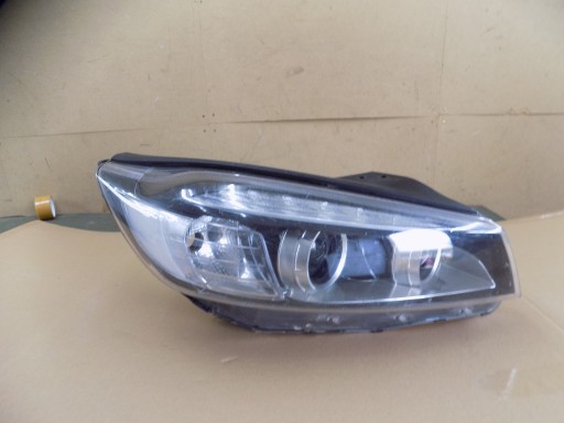 Лампа права передня kia sorento iii 92102-c5200 оригінал eu