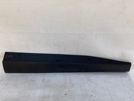FORD MUSTANG MACH-E 21- moulding cap door right front LJ8B-R20848-ACW