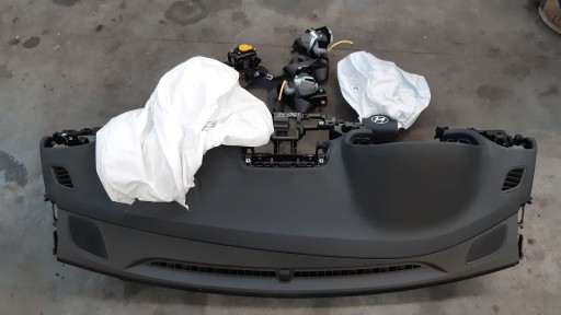 dashboard console airbags tension belts Hyundai i30 III LIFT 1.0 GDI