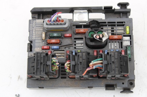 Bsm модуль запобіжників citroen peugeot 9667044980 r02