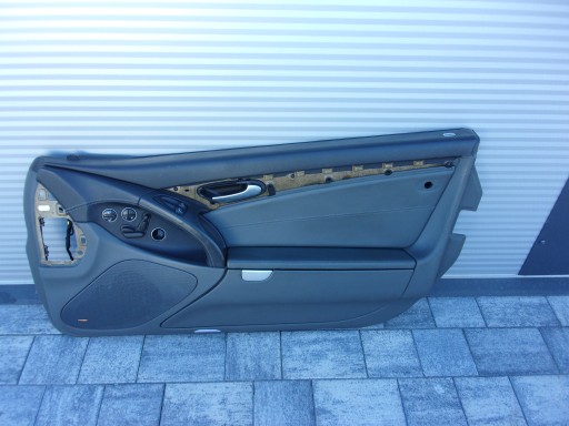 R230 SL 5,5 AMG бекон дверь правая A2307204070