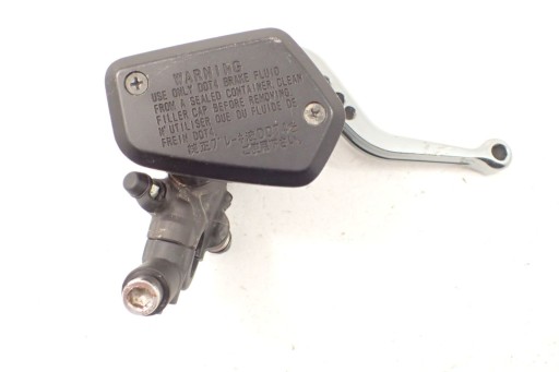 141214-1111 - Honda CB 1000 R SC80 18-головний гальмівний циліндр передній