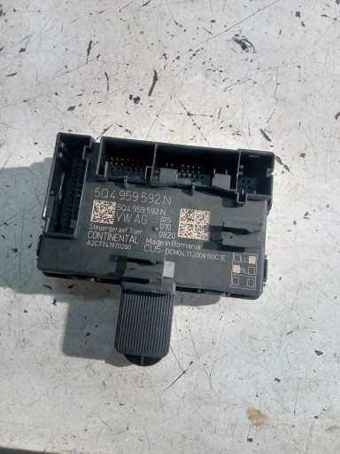 МОДУЛЬ ДВЕРІ SKODA KAROQ 5Q4959592N