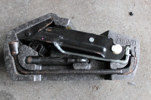 AYGO и CITROEN C1 PEUGEOT 107 05-14 колесный картридж