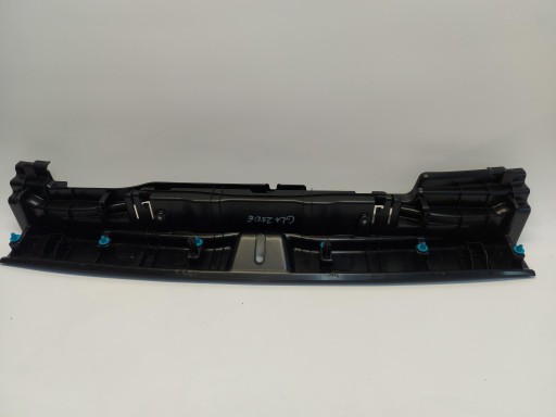 Mercedes GLA II 250e LIFT H247 Plastique Revêtement Arrière A2476900003