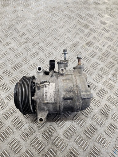 compressor of the air conditioning MERCEDES C KLASA W205 2.2 CDI A0008303801
