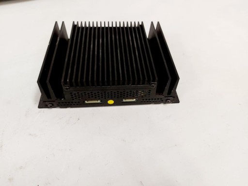 963703Z101 - HYUNDAI i40 аудио радио усилитель