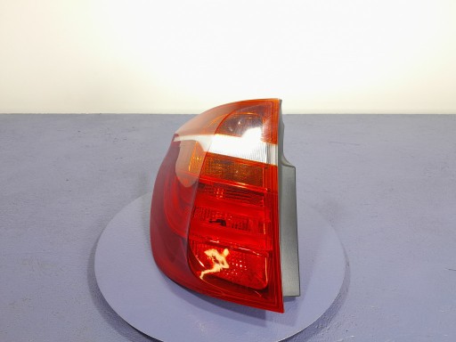 BMW X3 F25 Задня лампа зліва 7217311