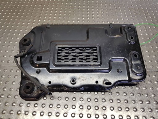 držač držač akumulatora A2465460078 MERCEDES W176 W246