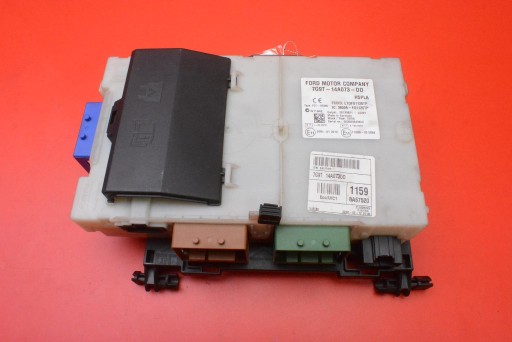 fuse box 7G9T-14A073-DD FORD S-MAX MK1 2.0 TDCI 143 KM 06-10