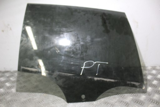 Боковое стекло задней правой двери 3 318d F30-31 LIFT