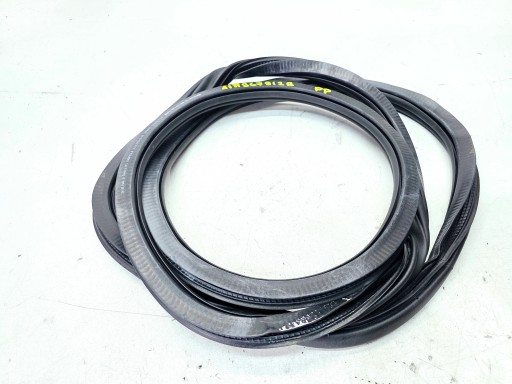 gasket door WEWNTRZNA right front AUDI Q4 E-TRON 11A867912B