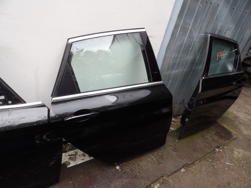 Задняя правая дверь bmw f45