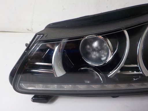 JAGUAR XF X250 XENON LIFT light left front front UK