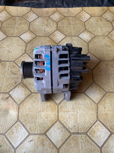 Генератор clio v 1.0 tce 231008040r