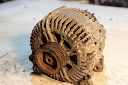 Генератор audi a6 (4f2, c6) 059903015r 3.0л дизель 165квт 2005г.