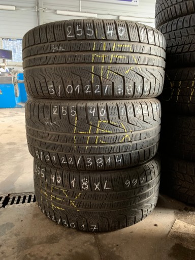 ЗИМОВА ШИНА 255/40R18 XL PIRELLI SOTTOZERO 99V