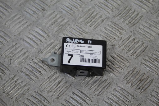 module control unit TOYOTA AURIS II 2 89741-02230