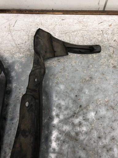 hangszigetelő sárvédöt bal jobb eleje AUDI Q7 4L 4L0821111 4L0821112