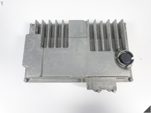 AUDI S8 plus A8 4H0 D4 RS7 S7 4G8 RS6 S6 4G0 control unit springing of the engine