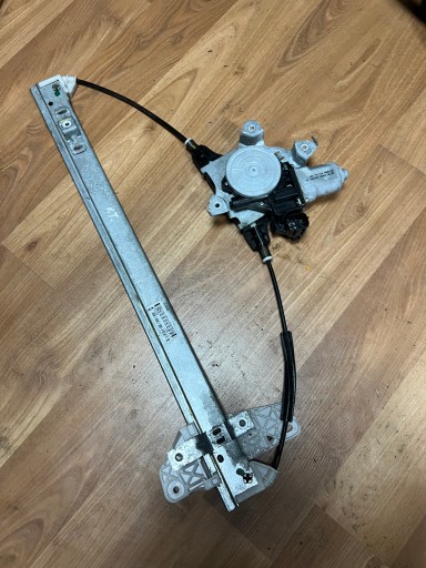 Nissan titan xd 16 - механізм підйому правого заднього скла