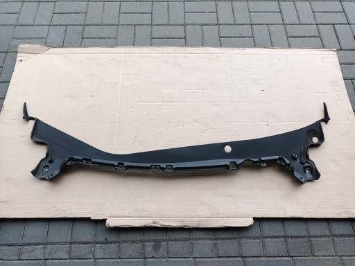 Козирок TESLA модель 3 1081676-00