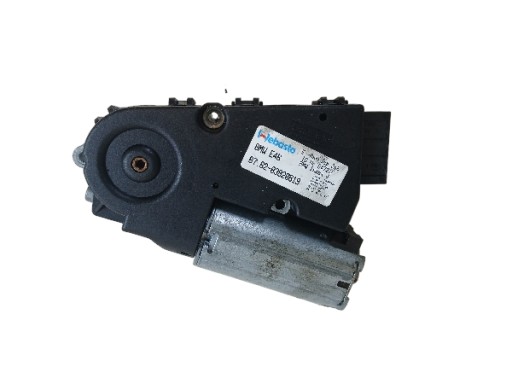 BMW E46 motor napfénytető 83820819