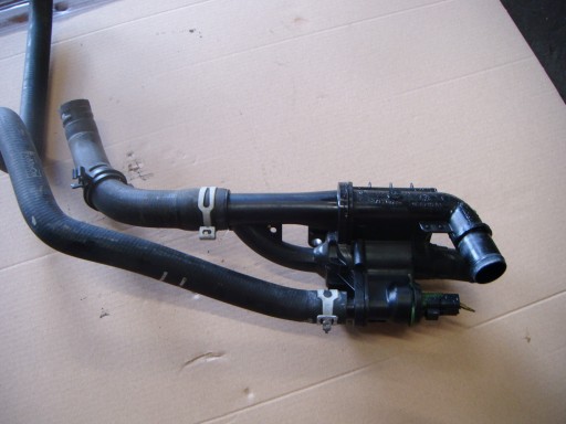 9670253780 - FOCUS MK3 10-18 1.6 TDCI КОРПУС ТЕРМОСТАТА