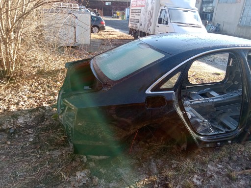 4H0803261C - ЗАДНЯЯ ЧЕТВЕРТЬ ЗАДНЯЯ ЛЕВАЯ ПРАВАЯ LZ9Y AUDI A8 D4 09-