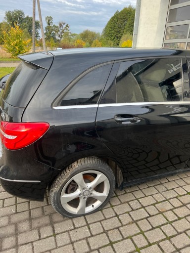 MERCEDES BENZ B CLASS W246 ЗАДНЯ ПРАВА ЧЕТВЕРТА 191