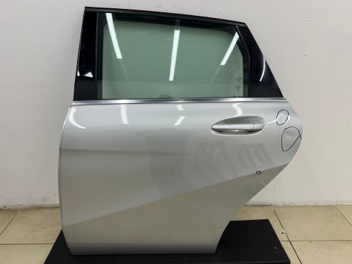 MERCEDES B-class W246 door left rear part KOMPLET 761 original paint